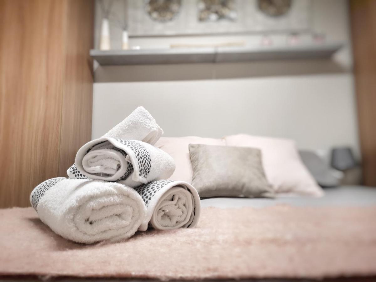 Apartamento Ilarcuris Con Patio Privado 톨레도 외부 사진